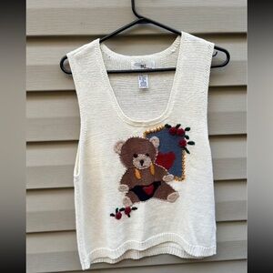 Vintage SML Sport 90’s Cream crochet Knit Teddy Bear Sweater Vest size S